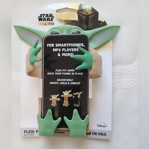 Disney's Baby Yoda Star Wars Mandalorian Flexi Phone Stand - Picture 2 of 6